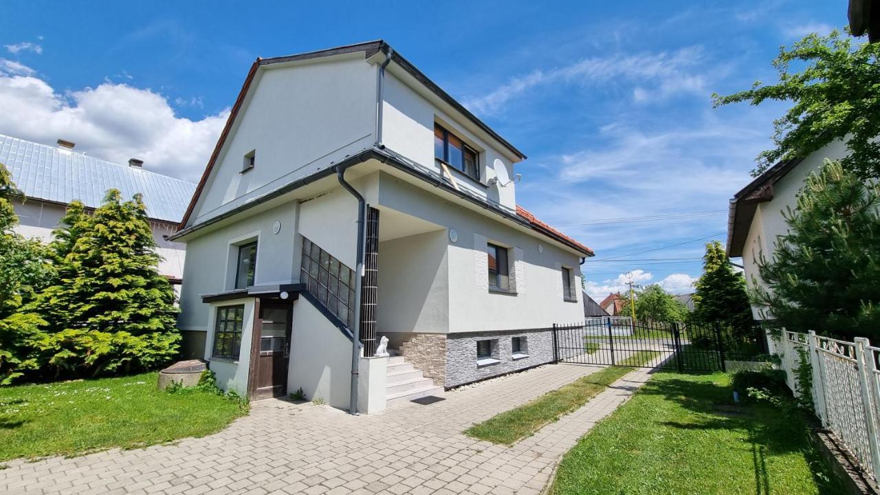 Apartmany Sebastian Pribylina Luaran gambar